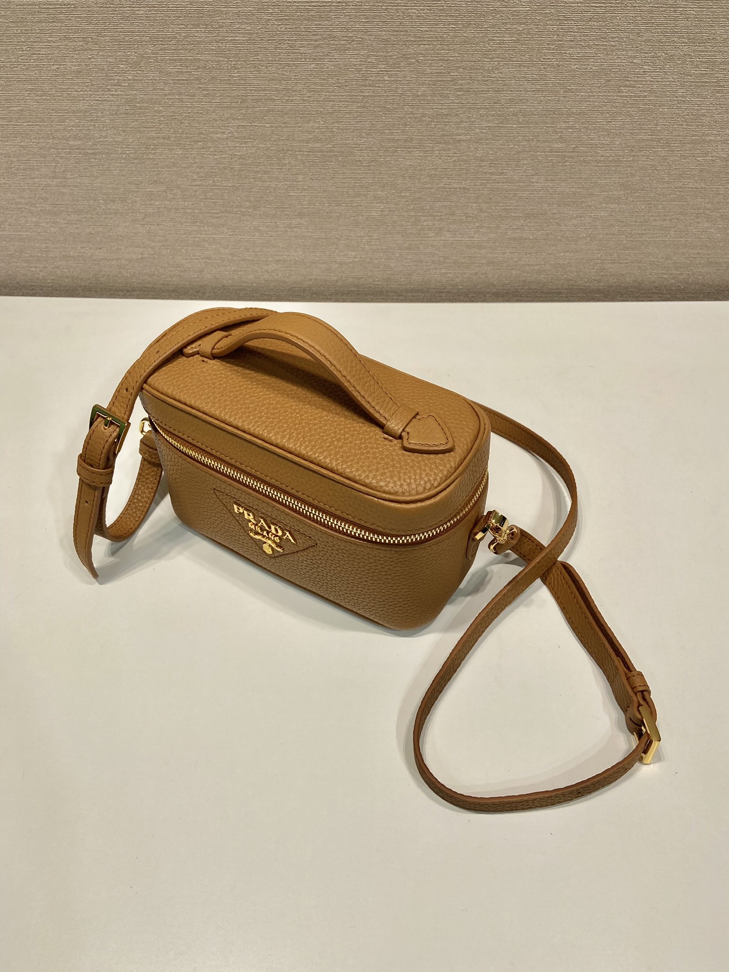 Pra*a leather mini-bag