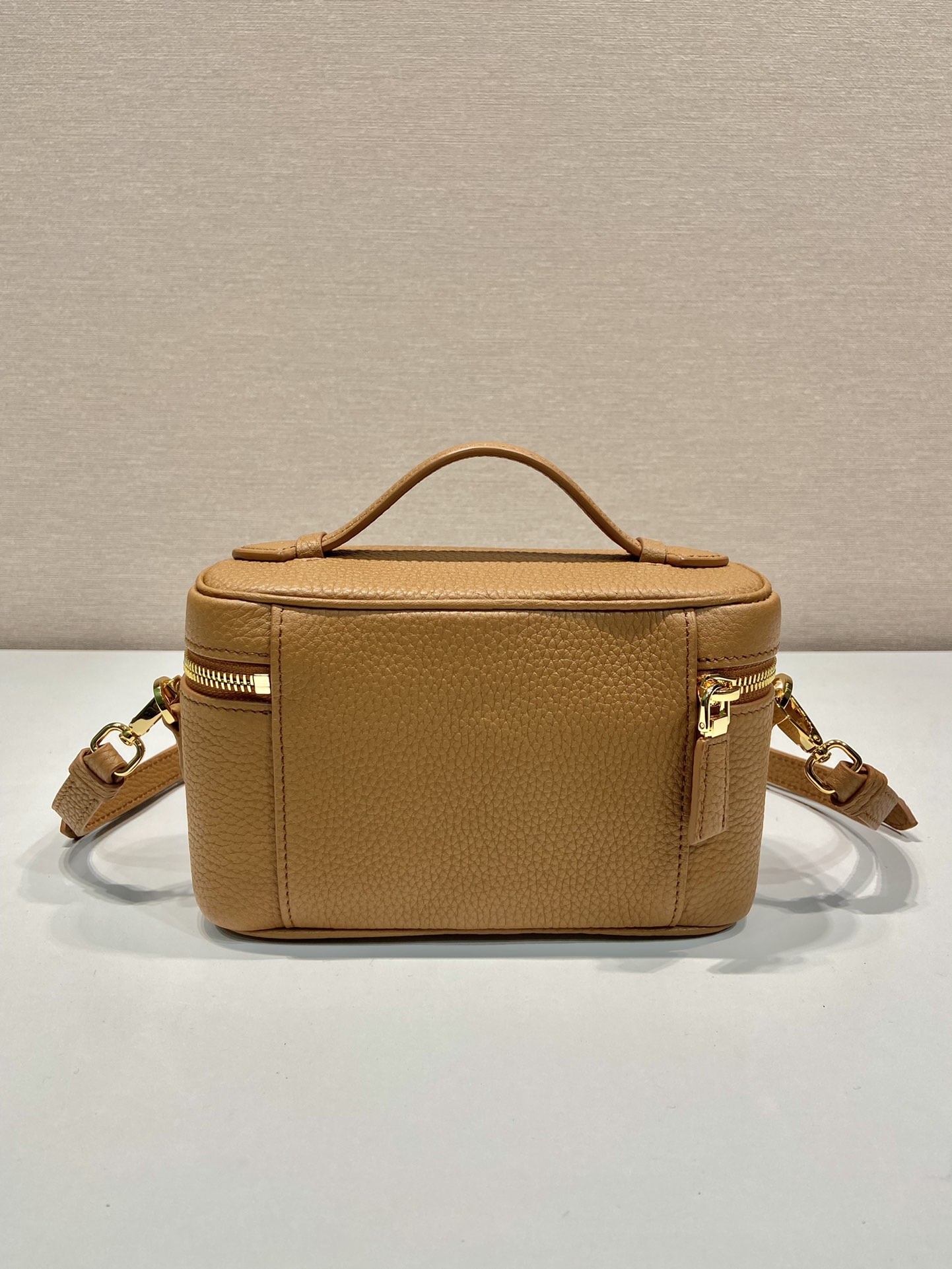 Pra*a leather mini-bag