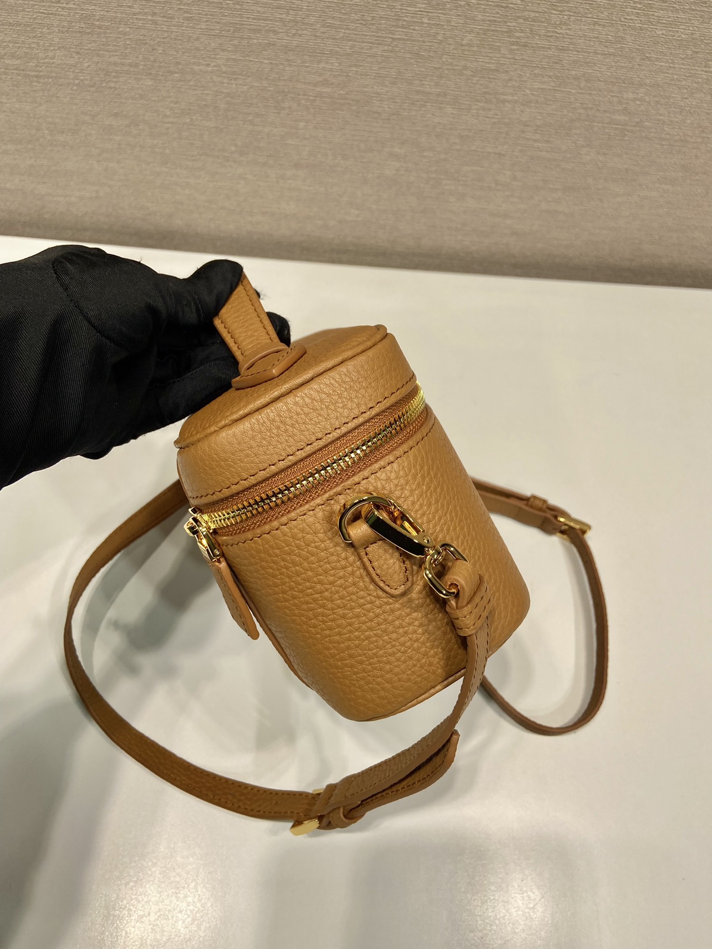 Pra*a leather mini-bag