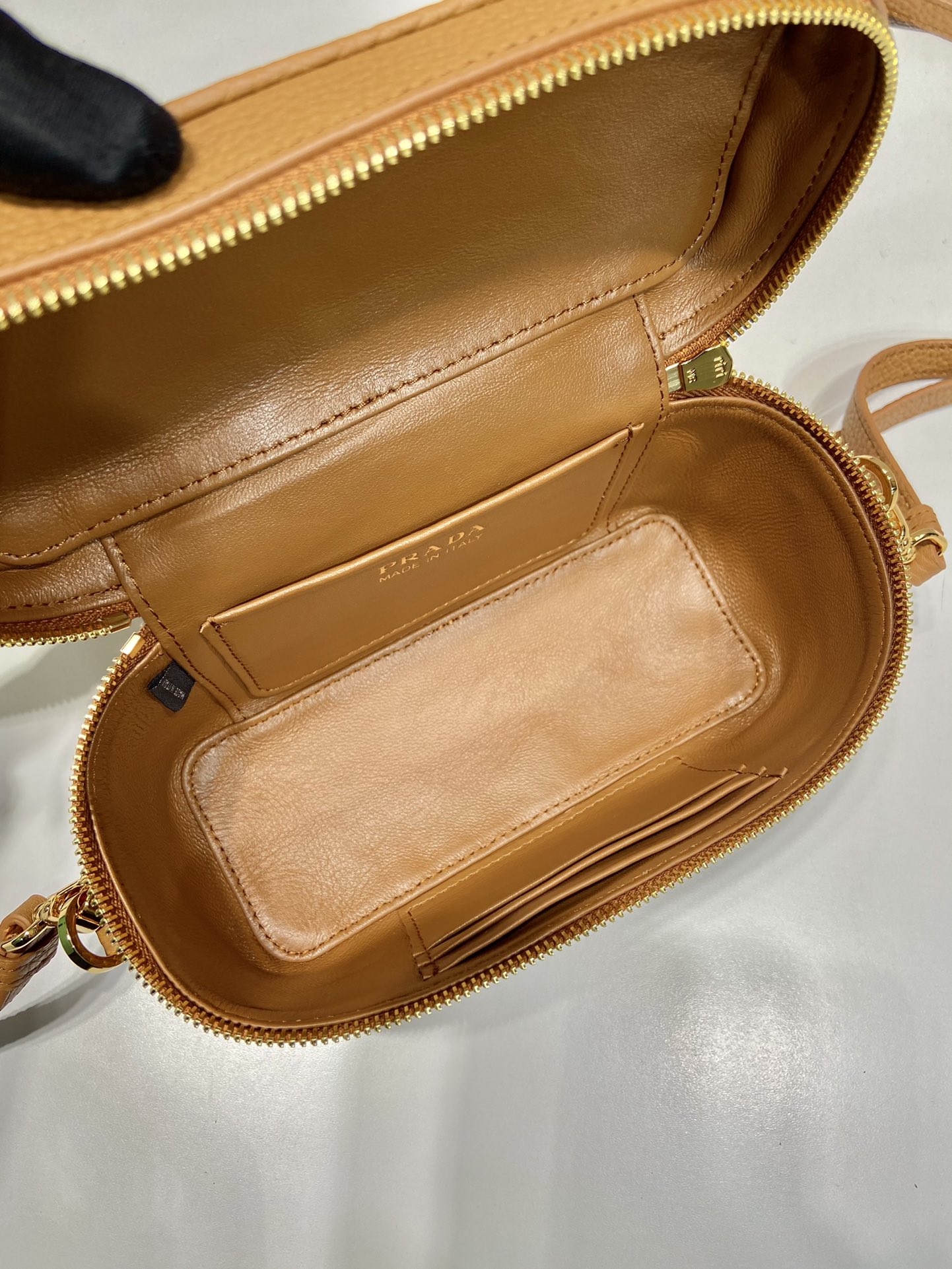 Pra*a leather mini-bag
