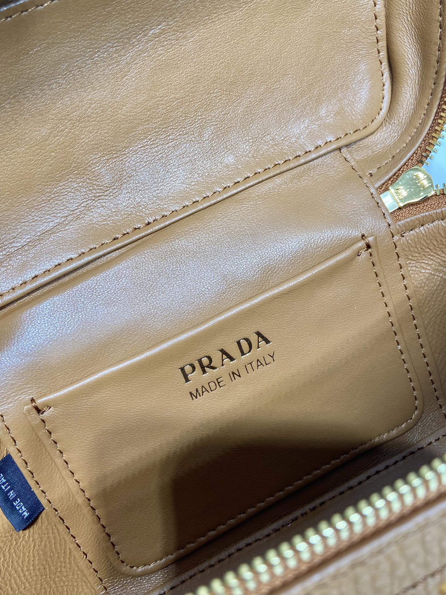 Pra*a leather mini-bag