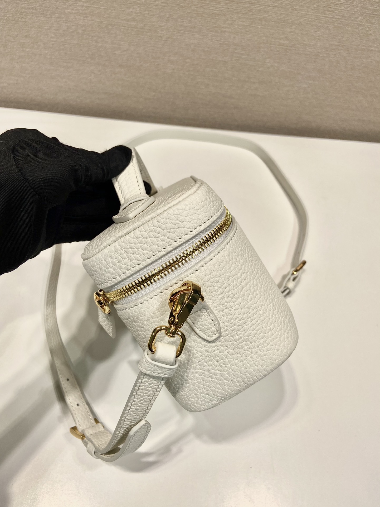 Pra*a leather mini-bag