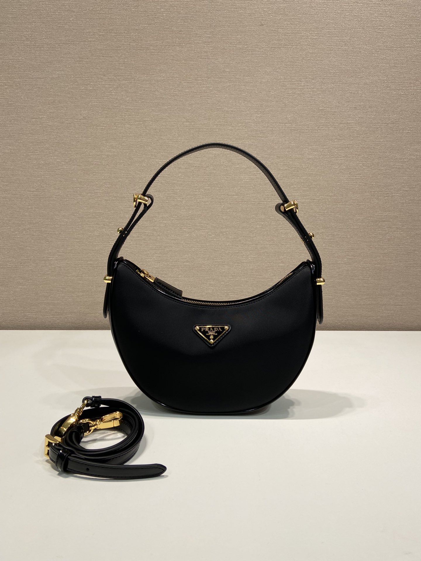 Pra*a arqué shoulder bag