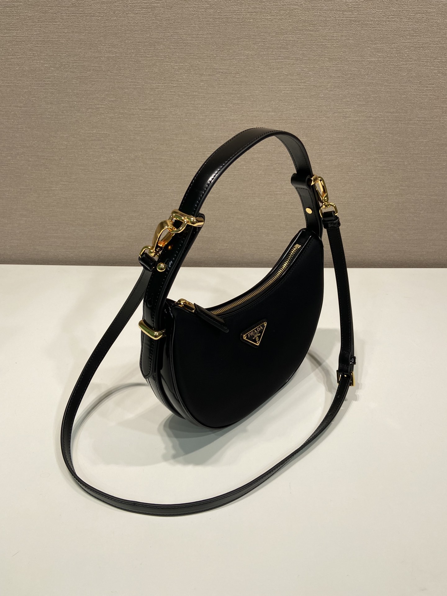 Pra*a arqué shoulder bag