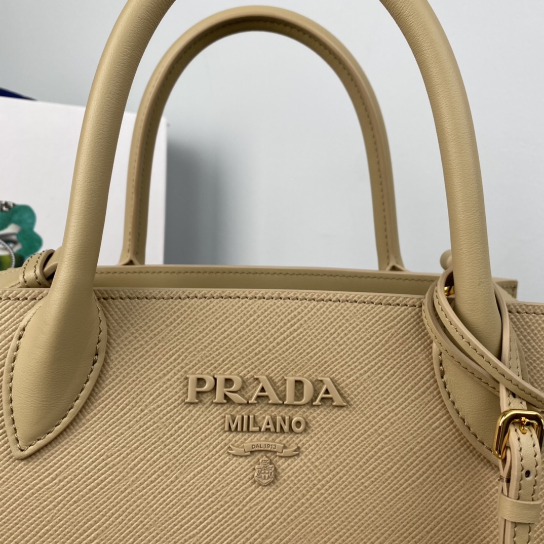 Pra*a monochrome small saffiano bag