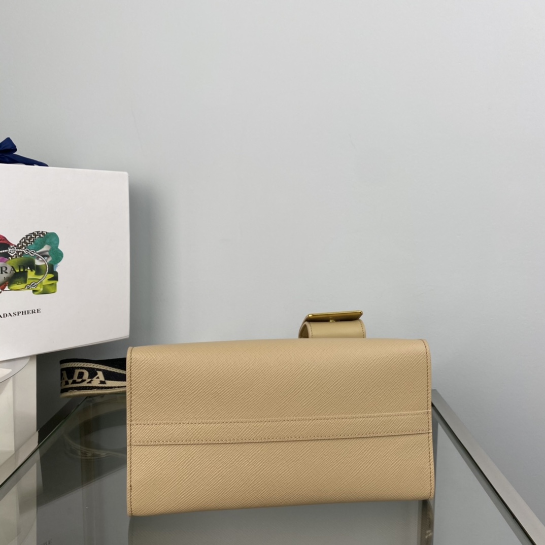 Pra*a monochrome small saffiano bag