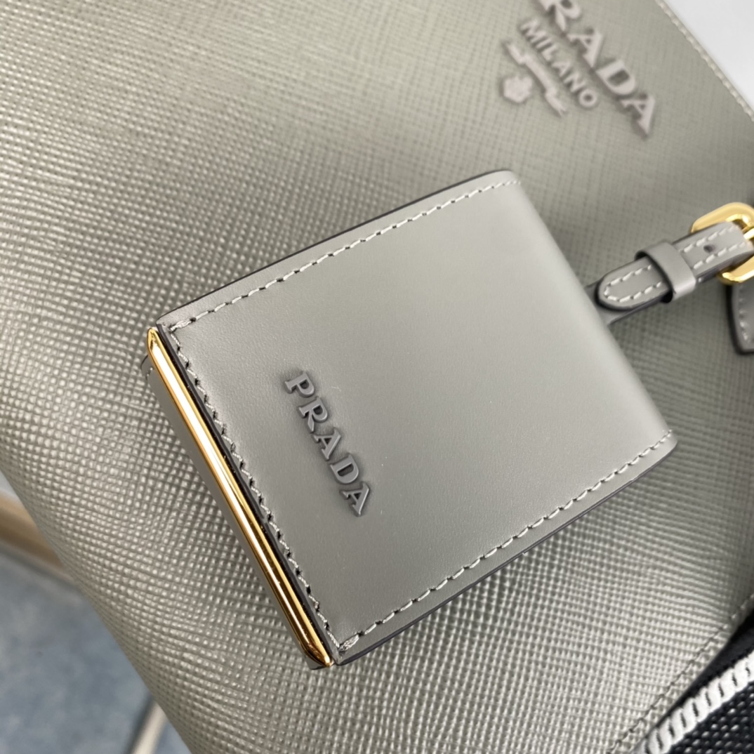 Pra*a monochrome small saffiano bag