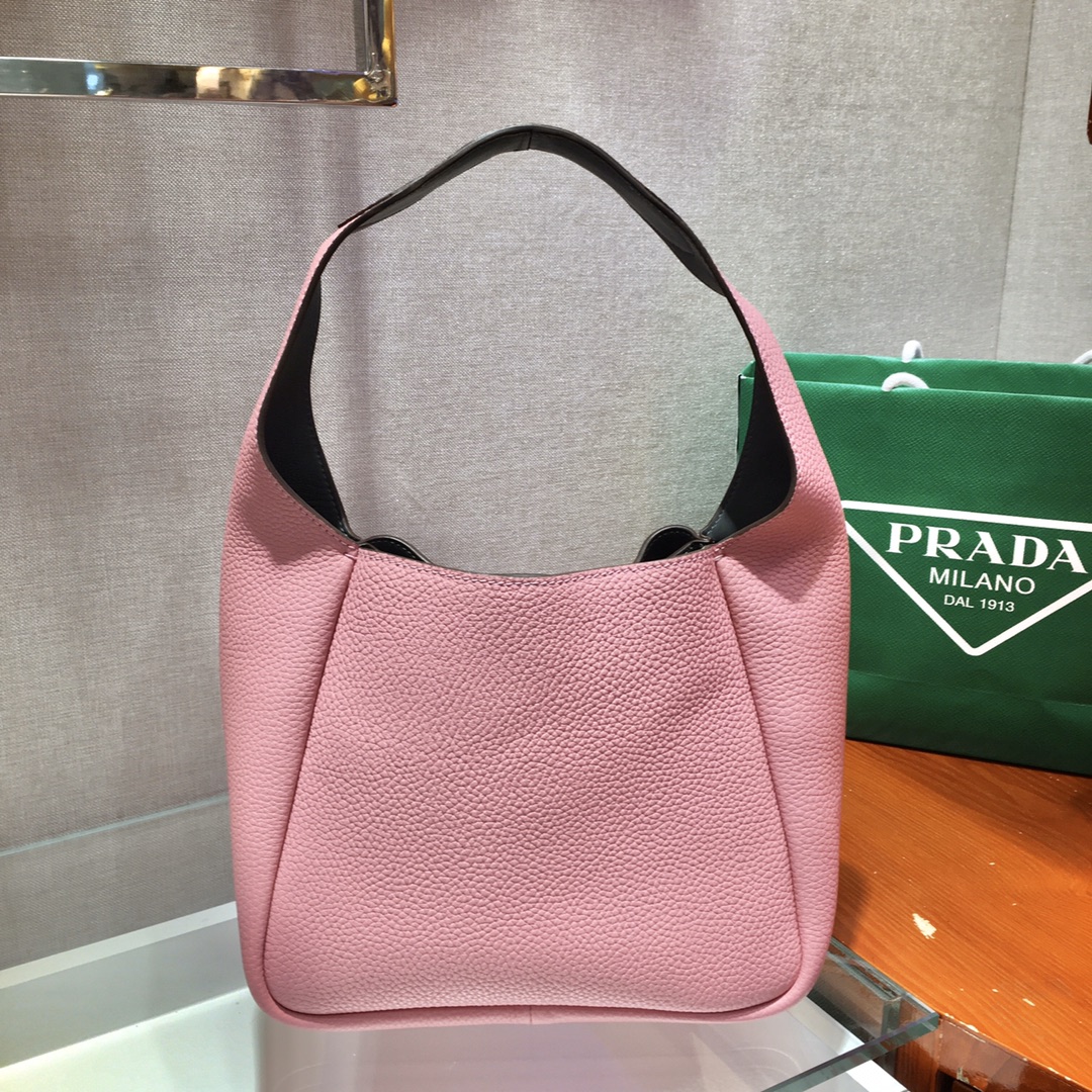 Pra*a leather handbag
