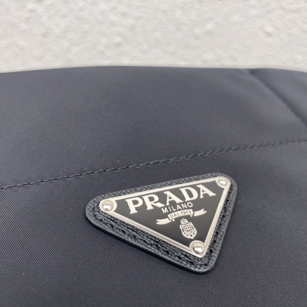Pra*a re-nylon and saffiano leather tote bag