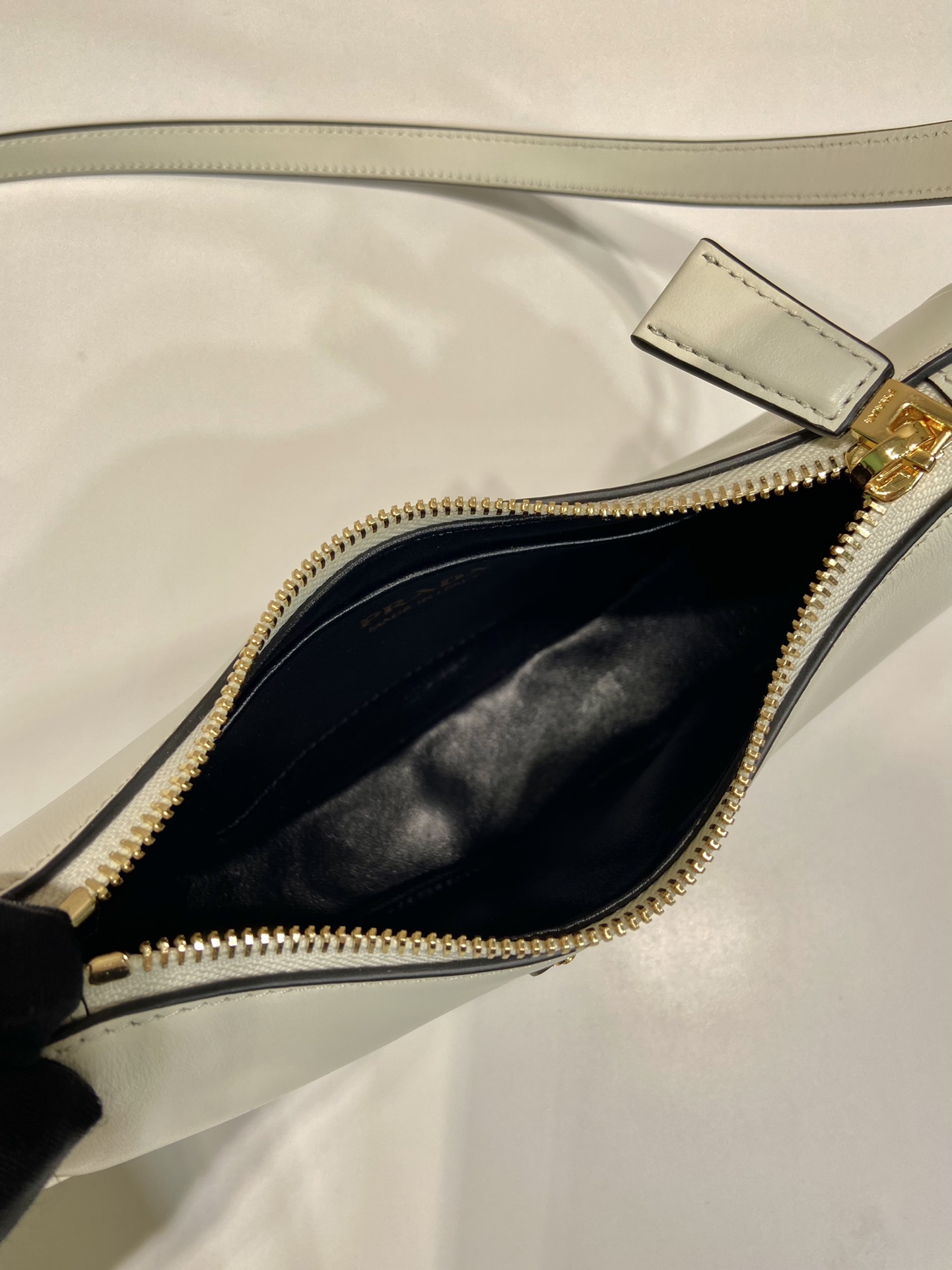 Pra*a arqué leather mini shoulder bag