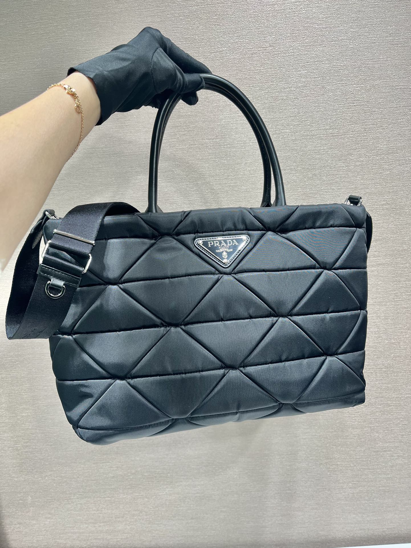 Pra*a black re-nylon medium padded tote