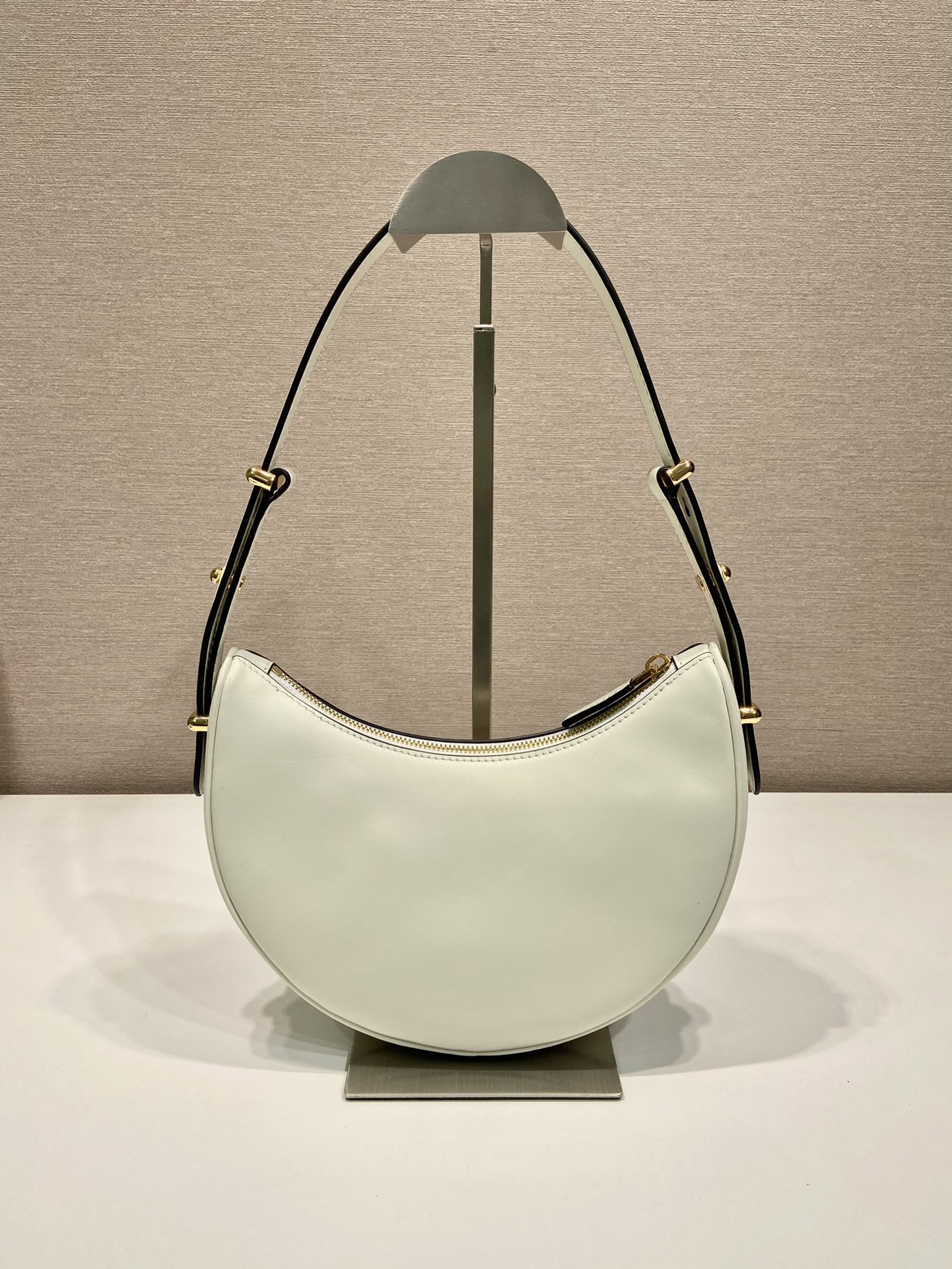 Pra*a arqué leather shoulder bag