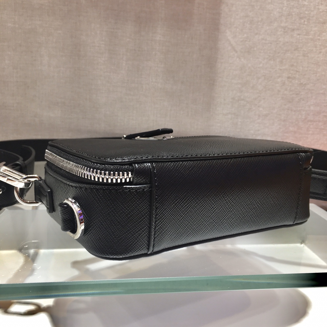 Pra*a small Pra*a brique leather bag