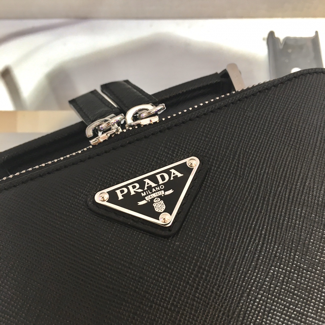 Pra*a small Pra*a brique leather bag