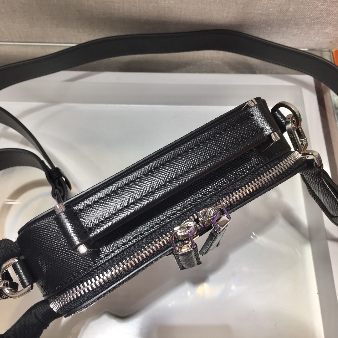 Pra*a small Pra*a brique leather bag