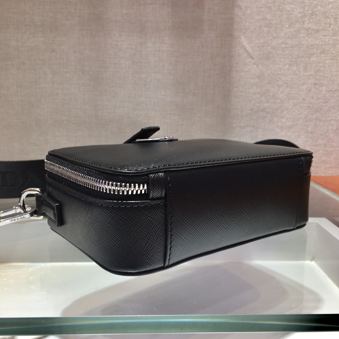 Pra*a small Pra*a brique leather bag