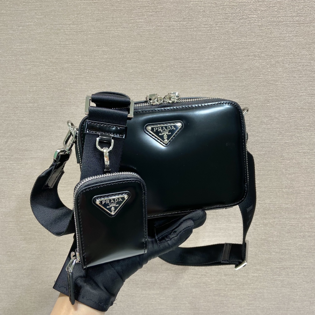 Pra*a small Pra*a brique leather bag