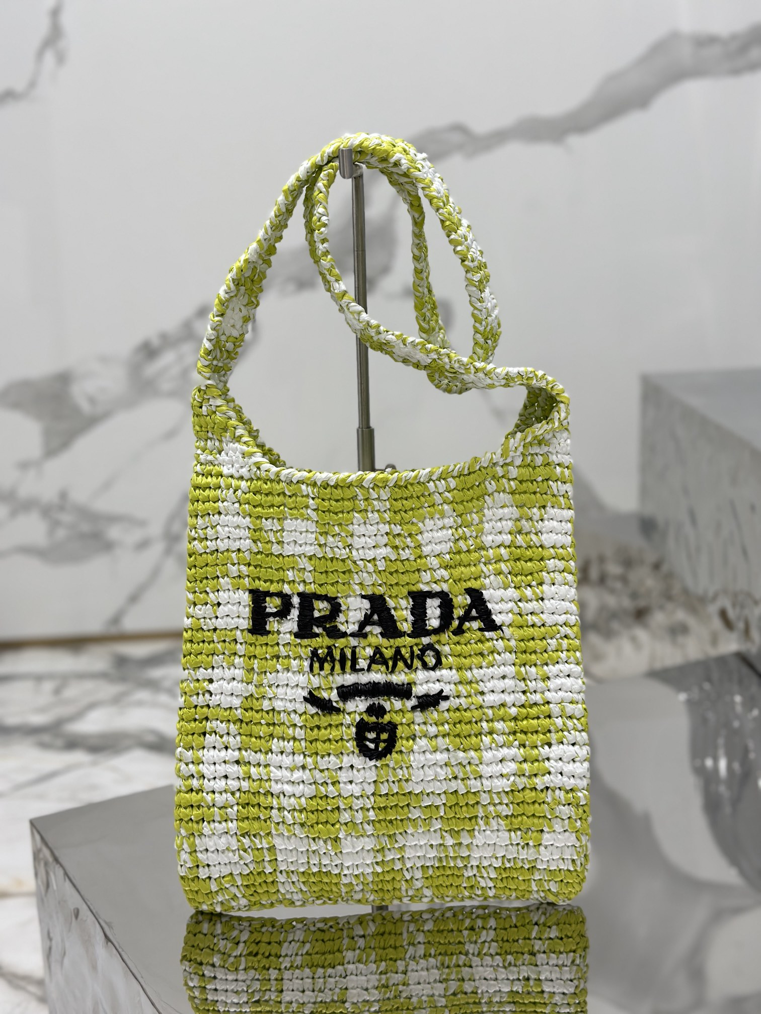 Pra*a crochet bag