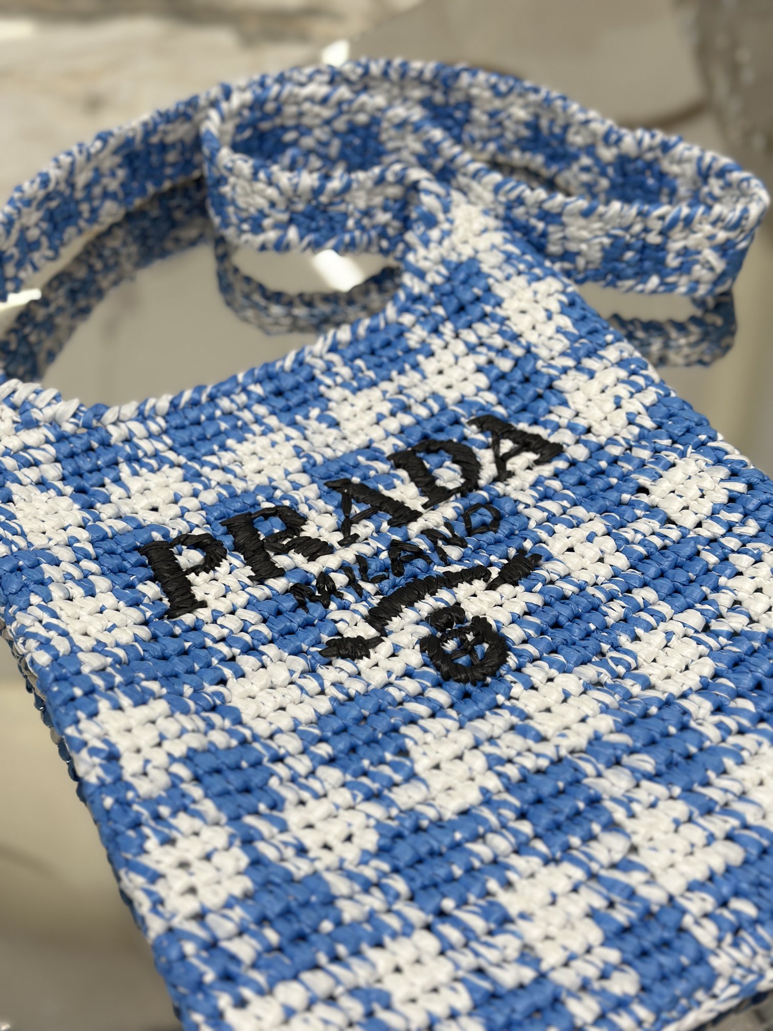 Pra*a crochet bag