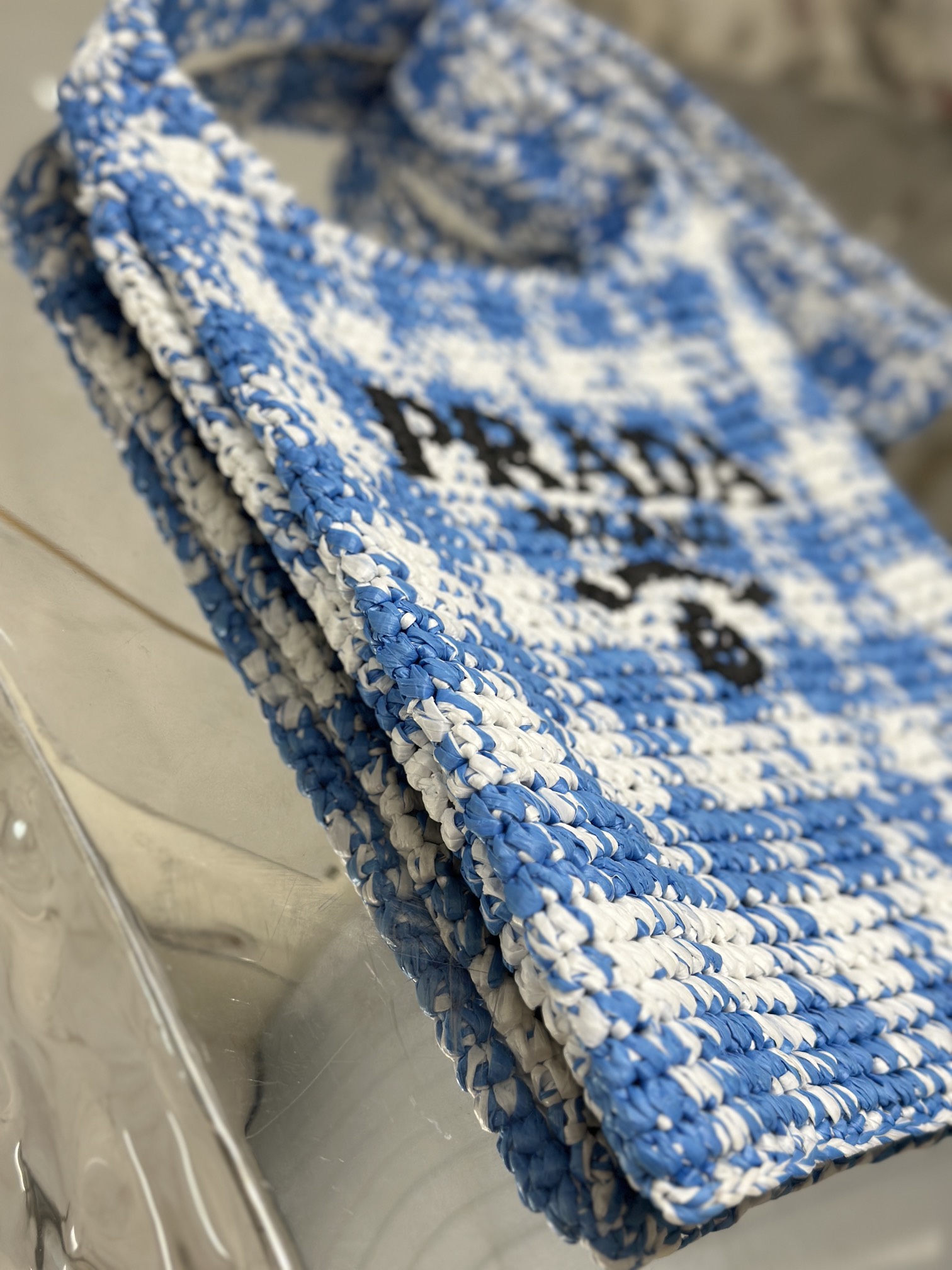 Pra*a crochet bag