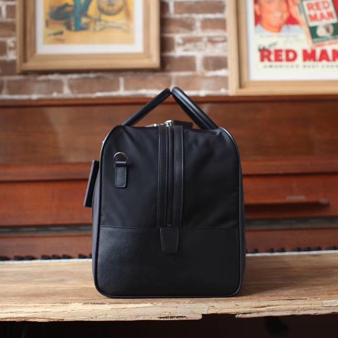 Pra*a nylon duffle bag in black