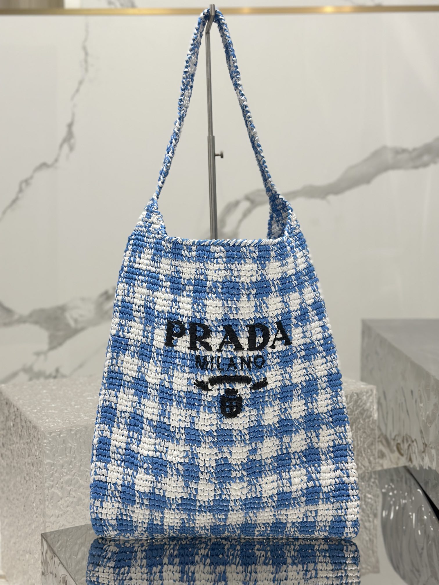 Pra*a crochet tote bag