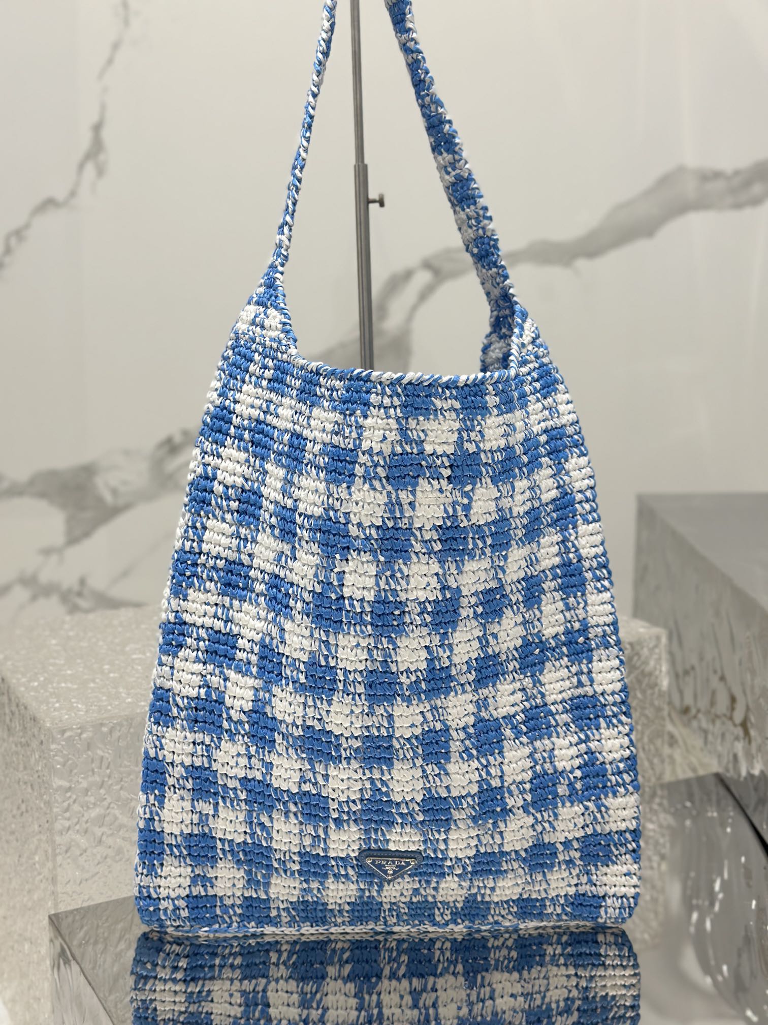 Pra*a crochet tote bag