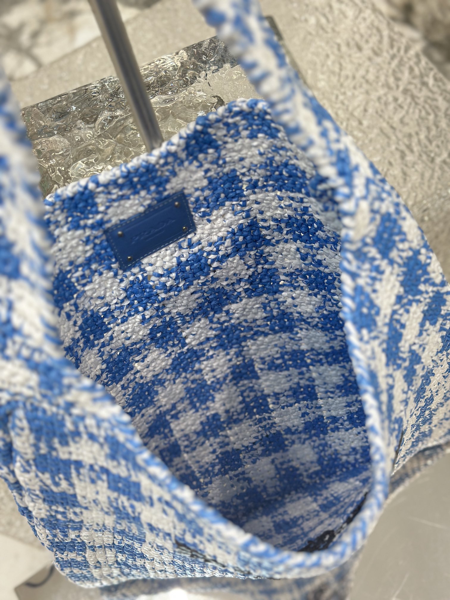 Pra*a crochet tote bag