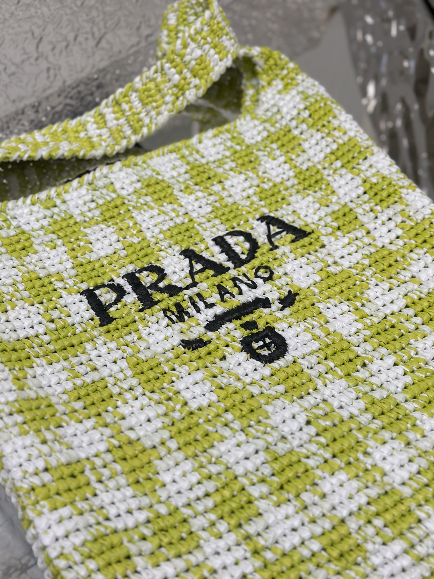 Pra*a crochet tote bag