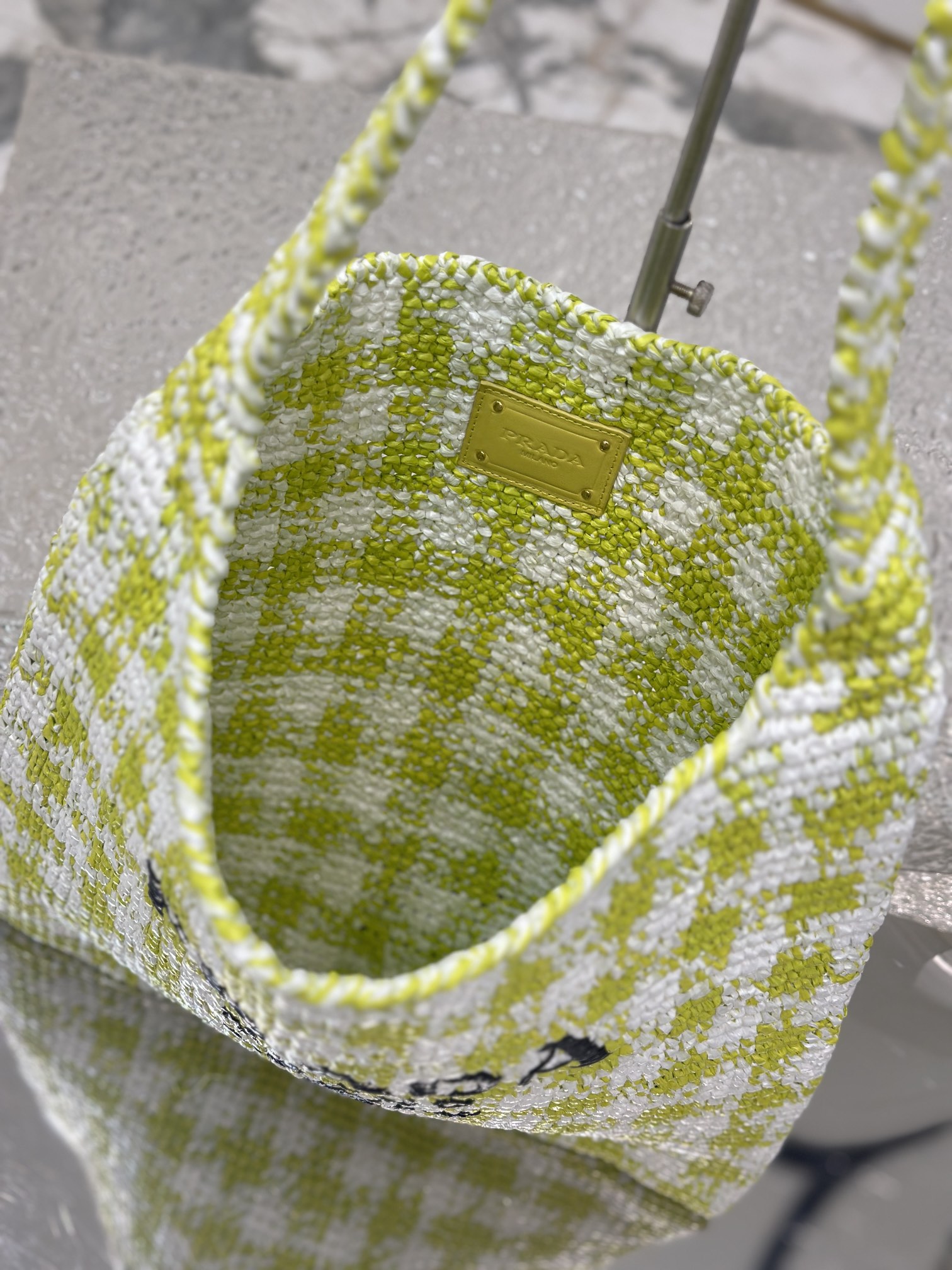 Pra*a crochet tote bag