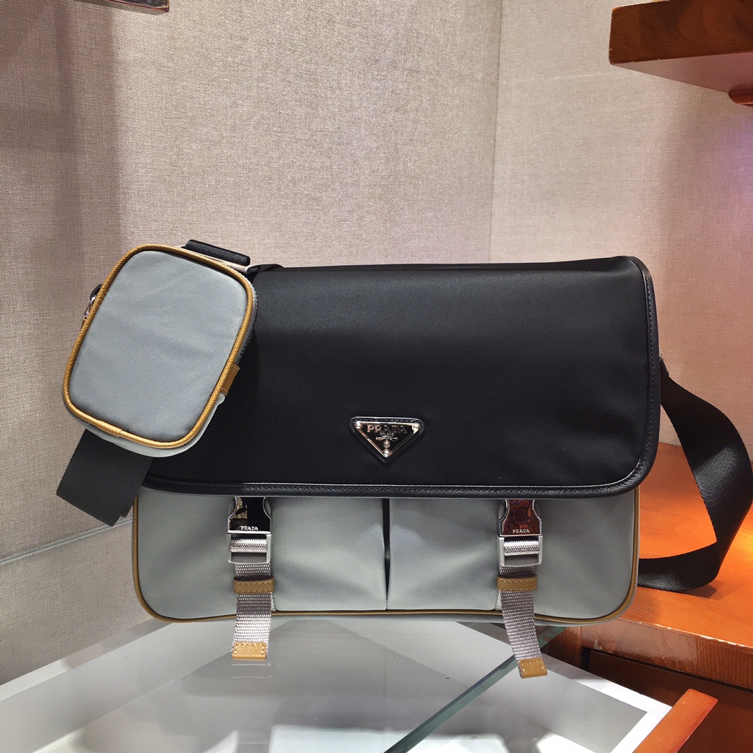 Pra*a re-nylon messenger bag