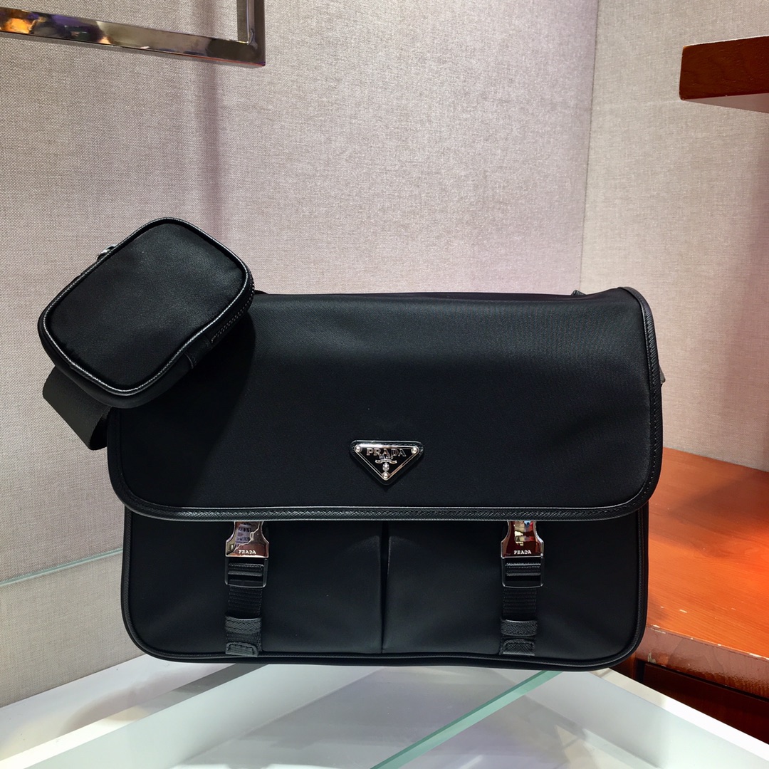 Pra*a re-nylon messenger bag