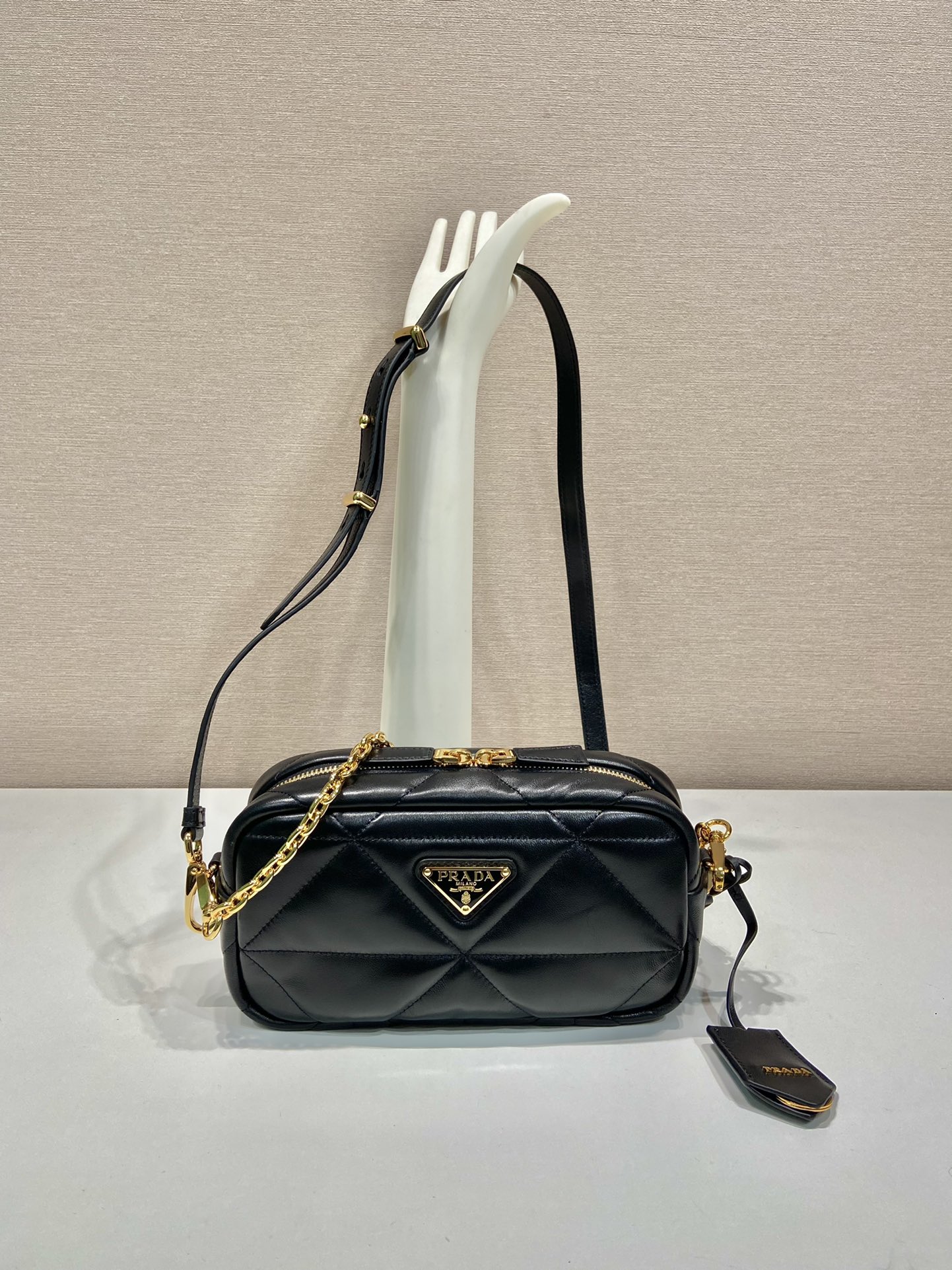 Pra*a camera bag