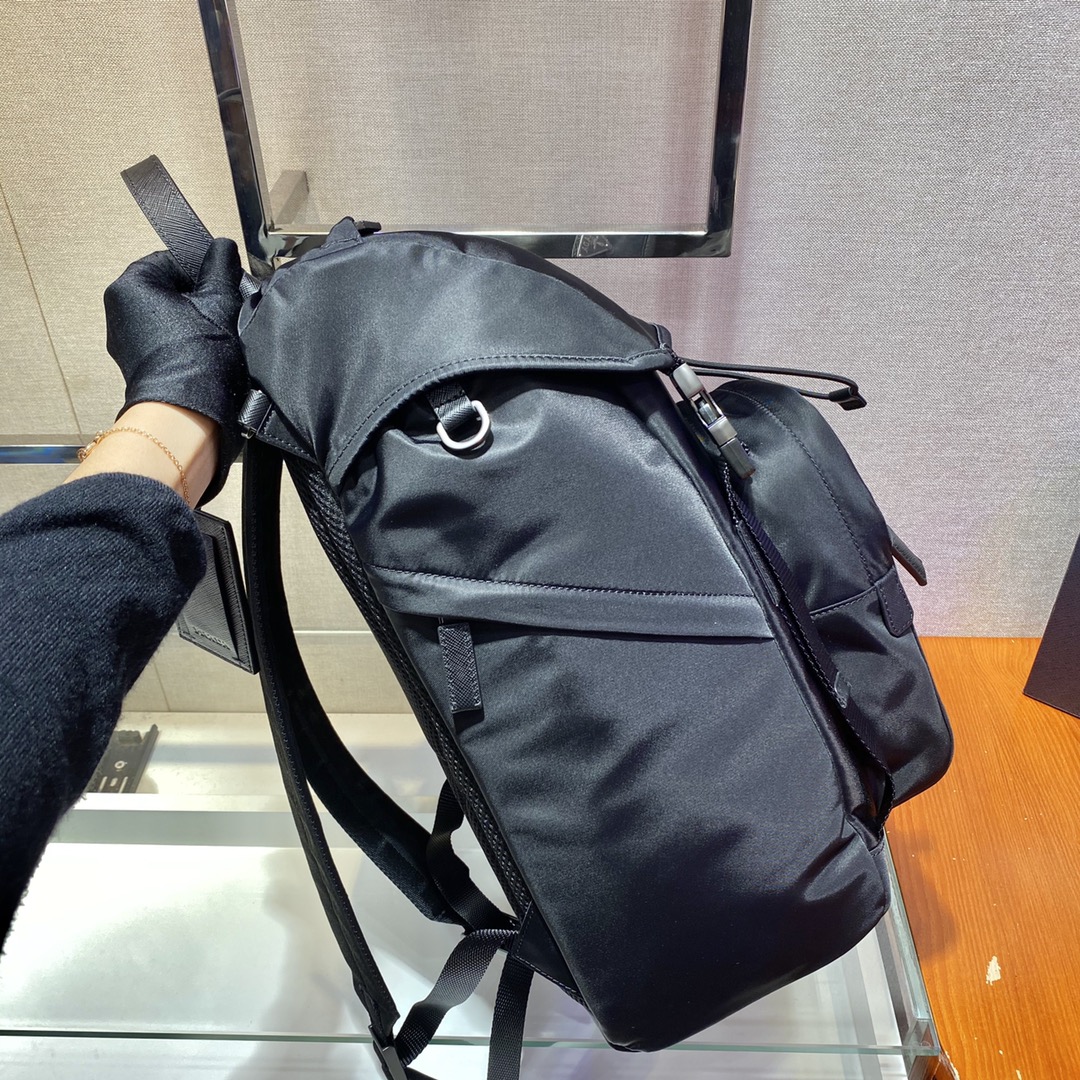 Pra*a  backpack