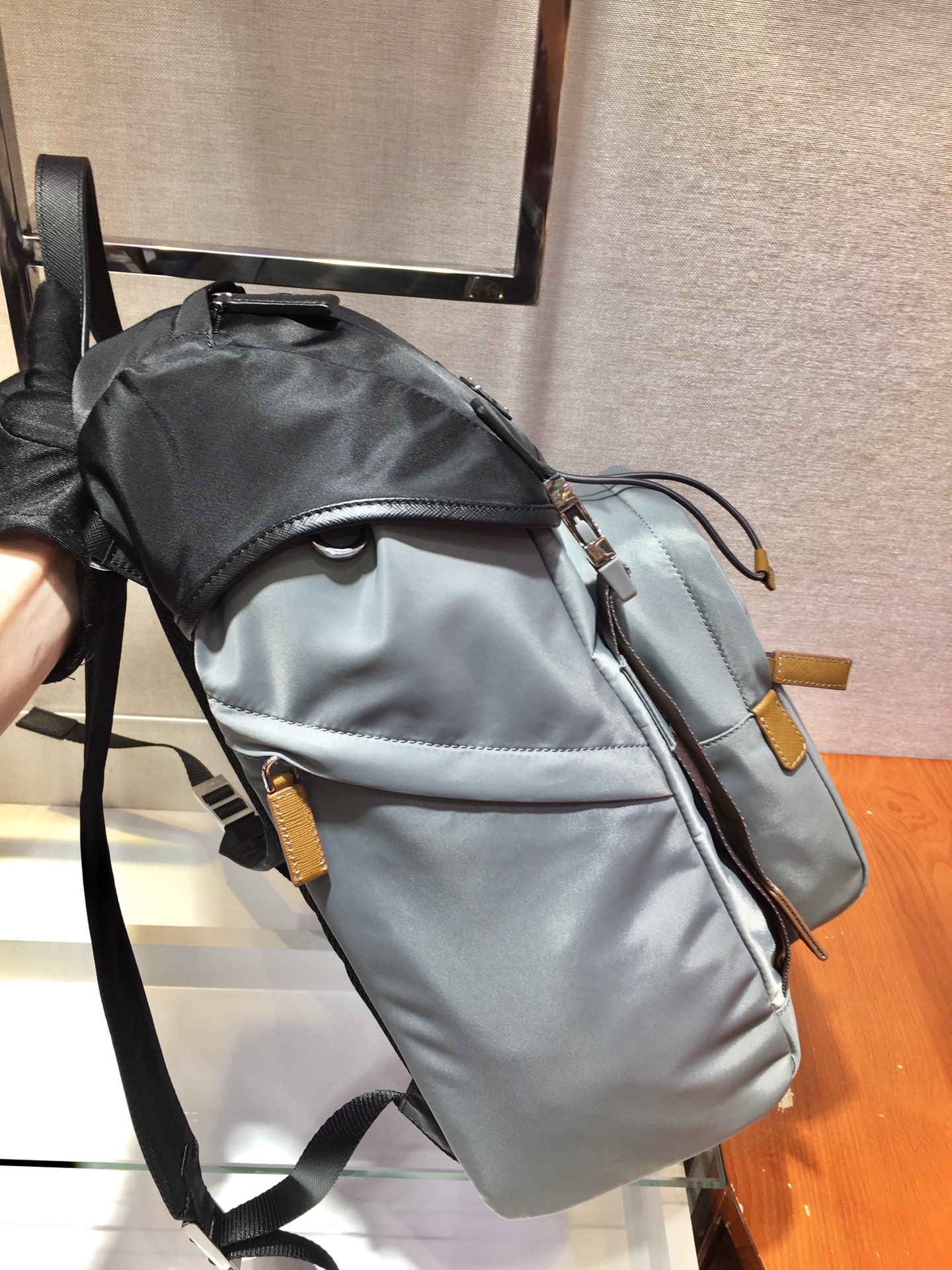 Pra*a backpack
