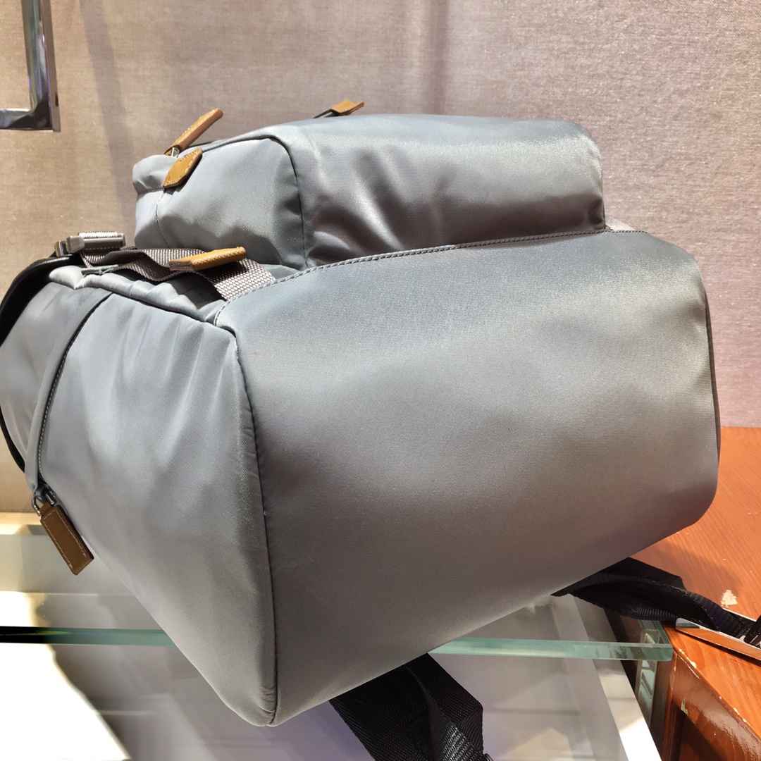 Pra*a backpack
