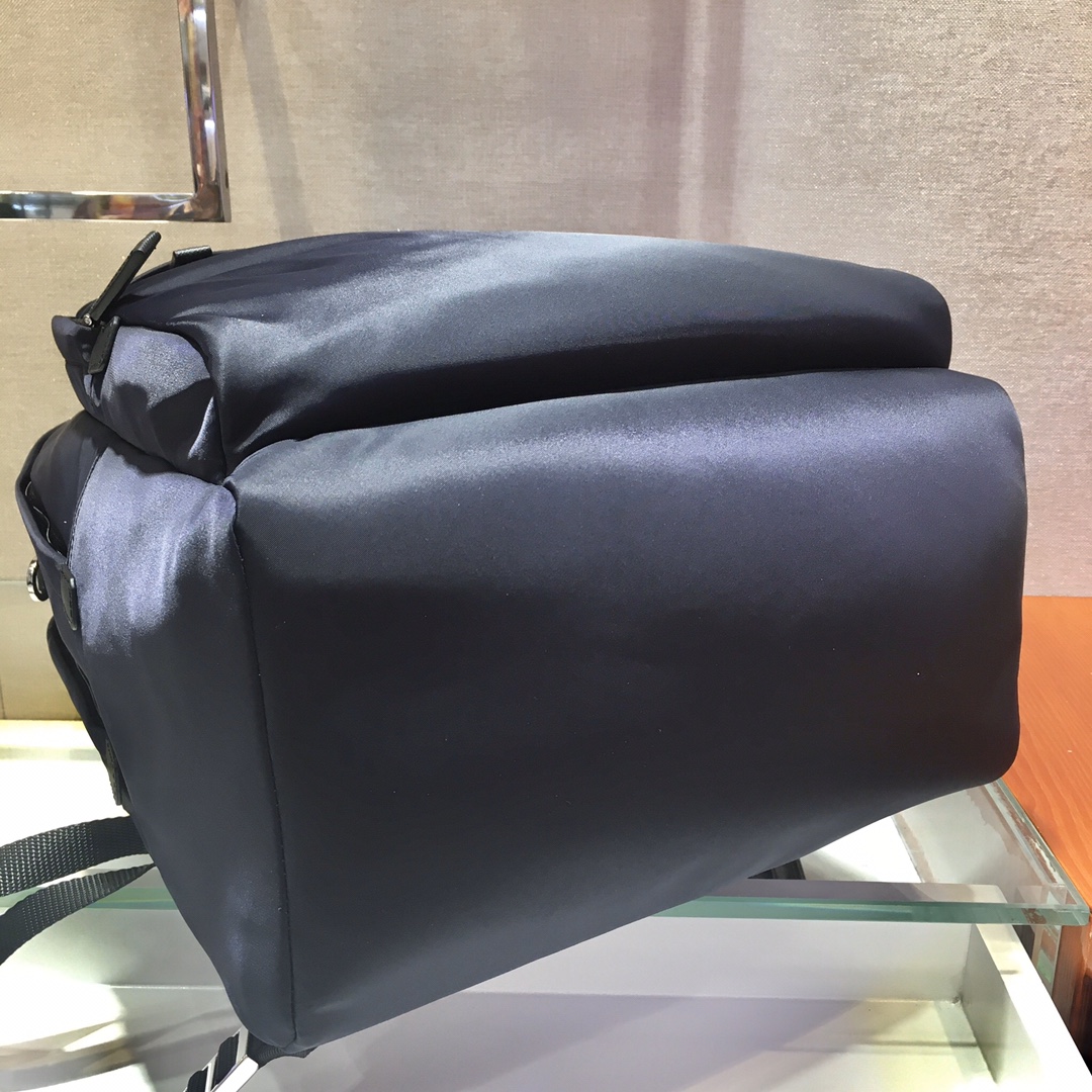 Pra*a saffiano backpack