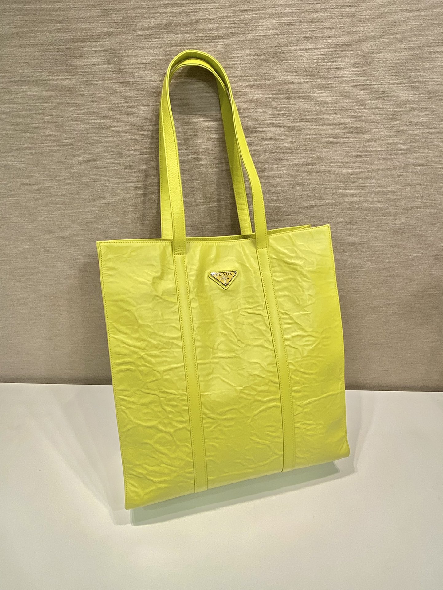 Pra*a medium antique nappa leather tote bag