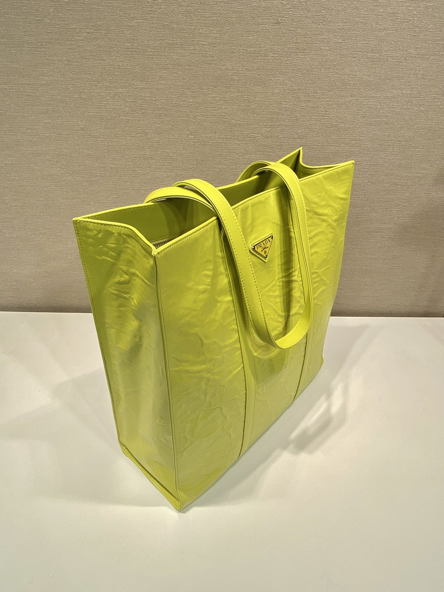 Pra*a medium antique nappa leather tote bag