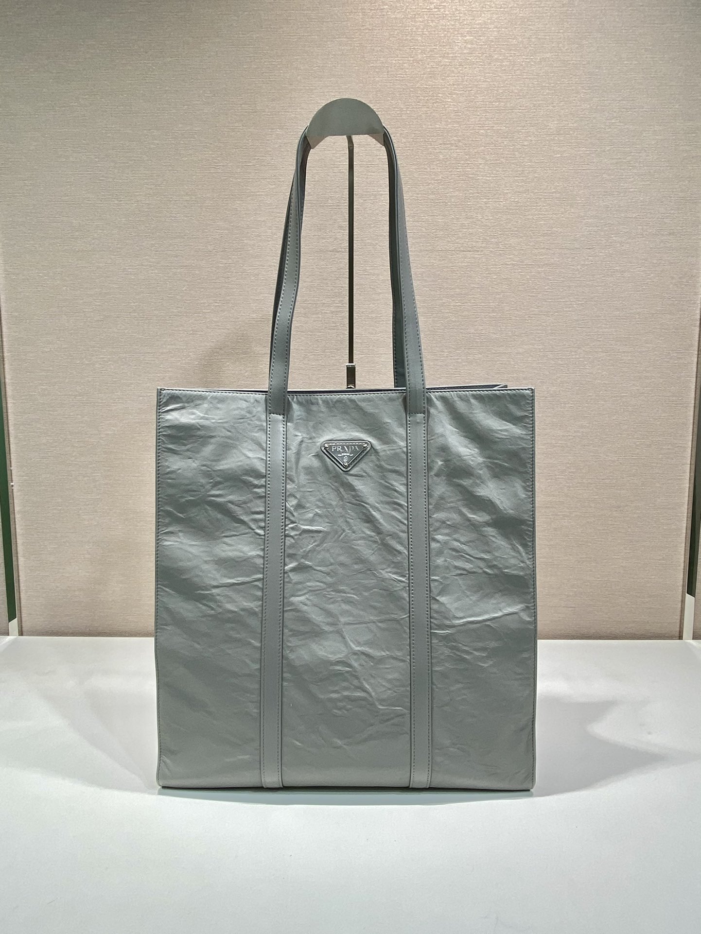 Pra*a medium antique nappa leather tote bag