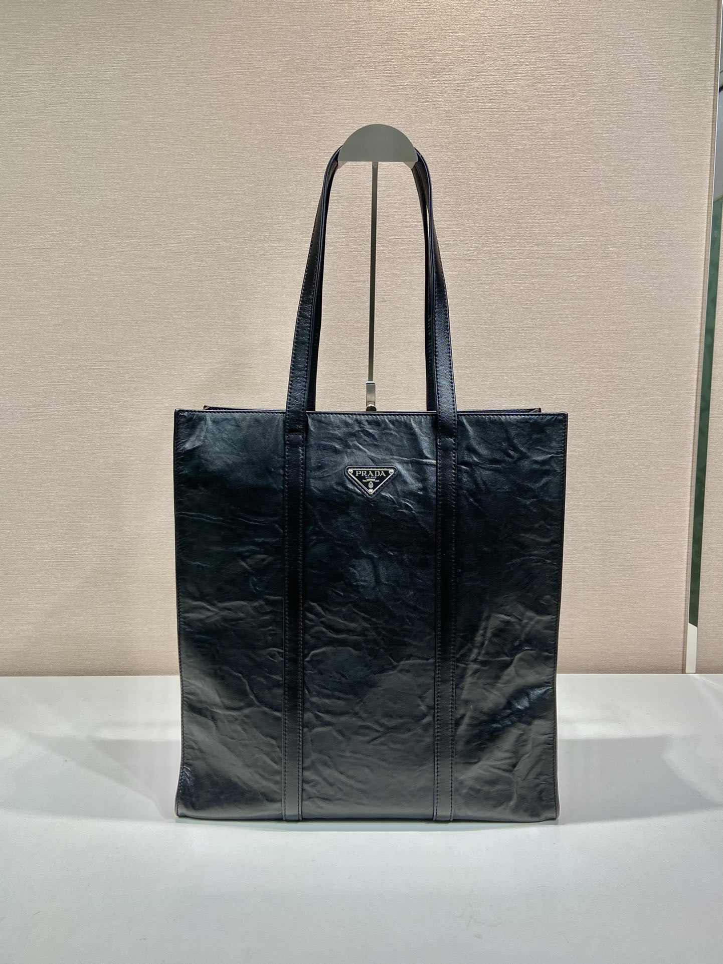 Pra*a medium antique nappa leather tote bag