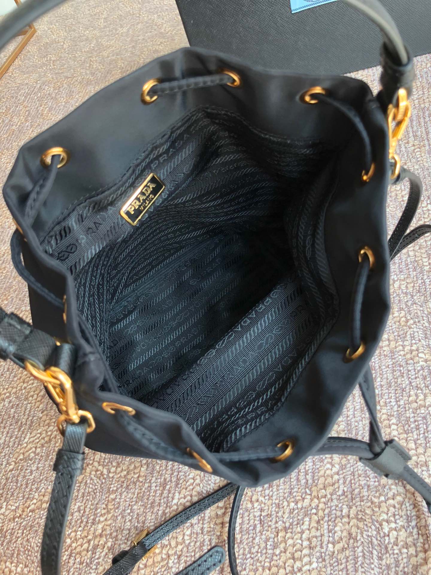 Pra*a shoulder bag