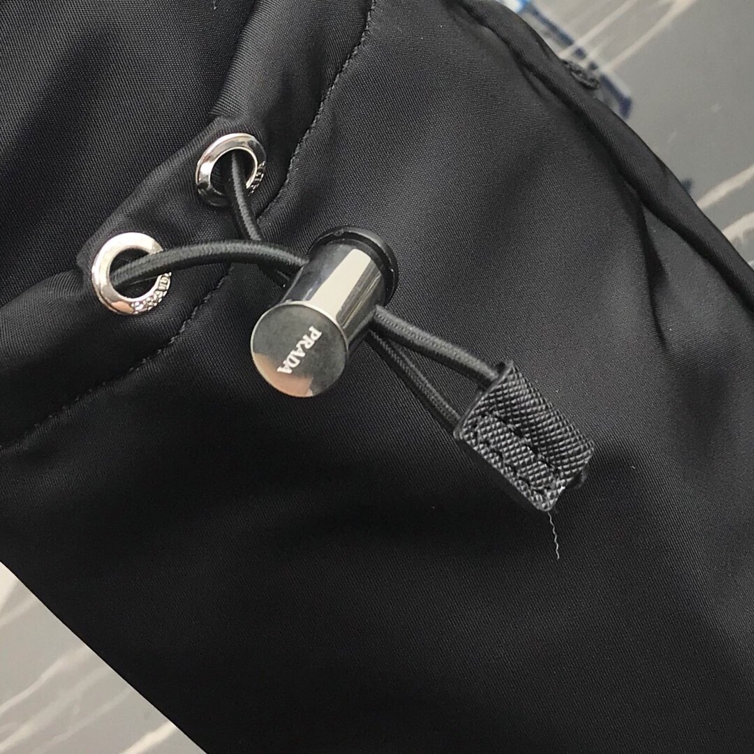 Pra*a nylon tote bag