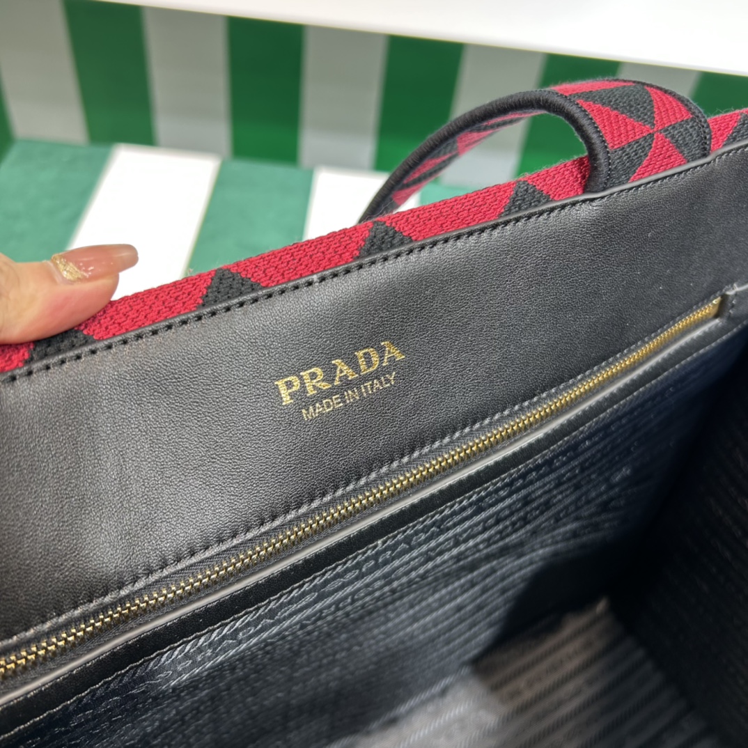 Pra*a symbole bag in embroidered fabric
