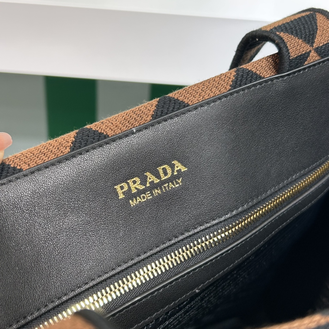 Pra*a symbole bag in embroidered fabric