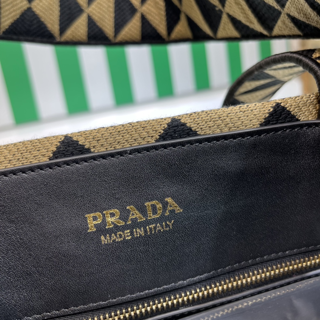 Pra*a symbole bag in embroidered fabric