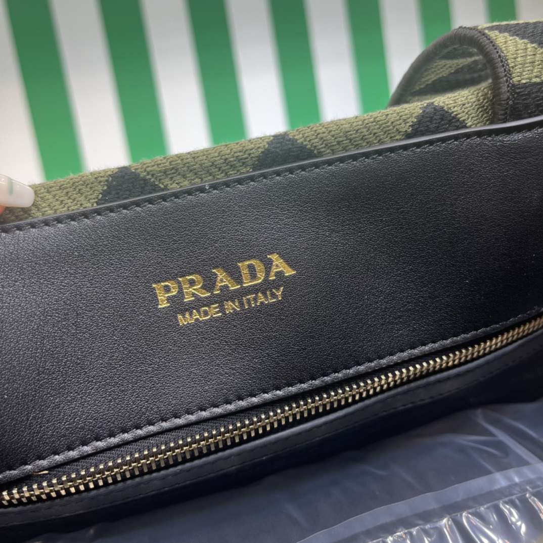 Pra*a symbole bag in embroidered fabric