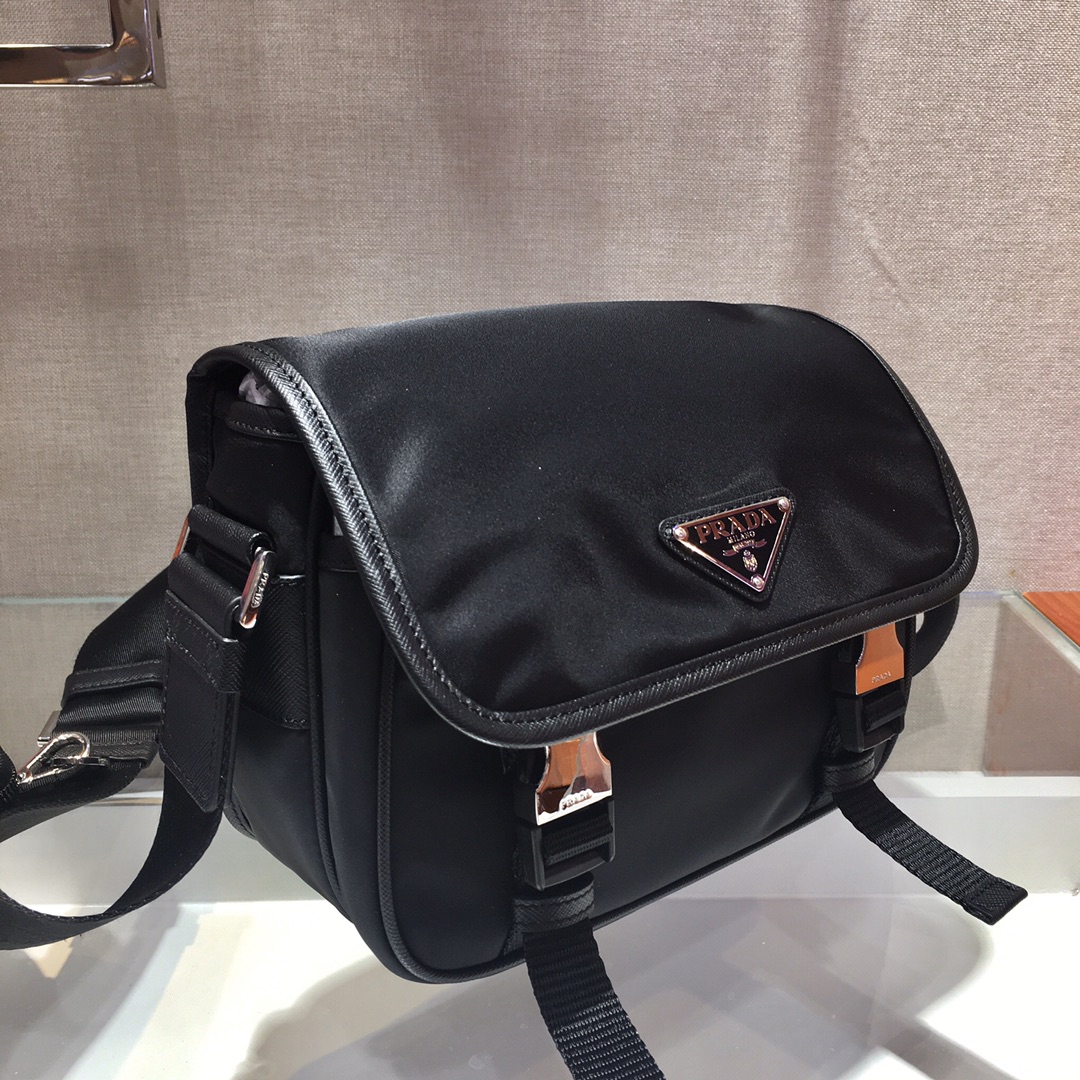 Pra*a re-nylon and saffiano leather shoulder bag