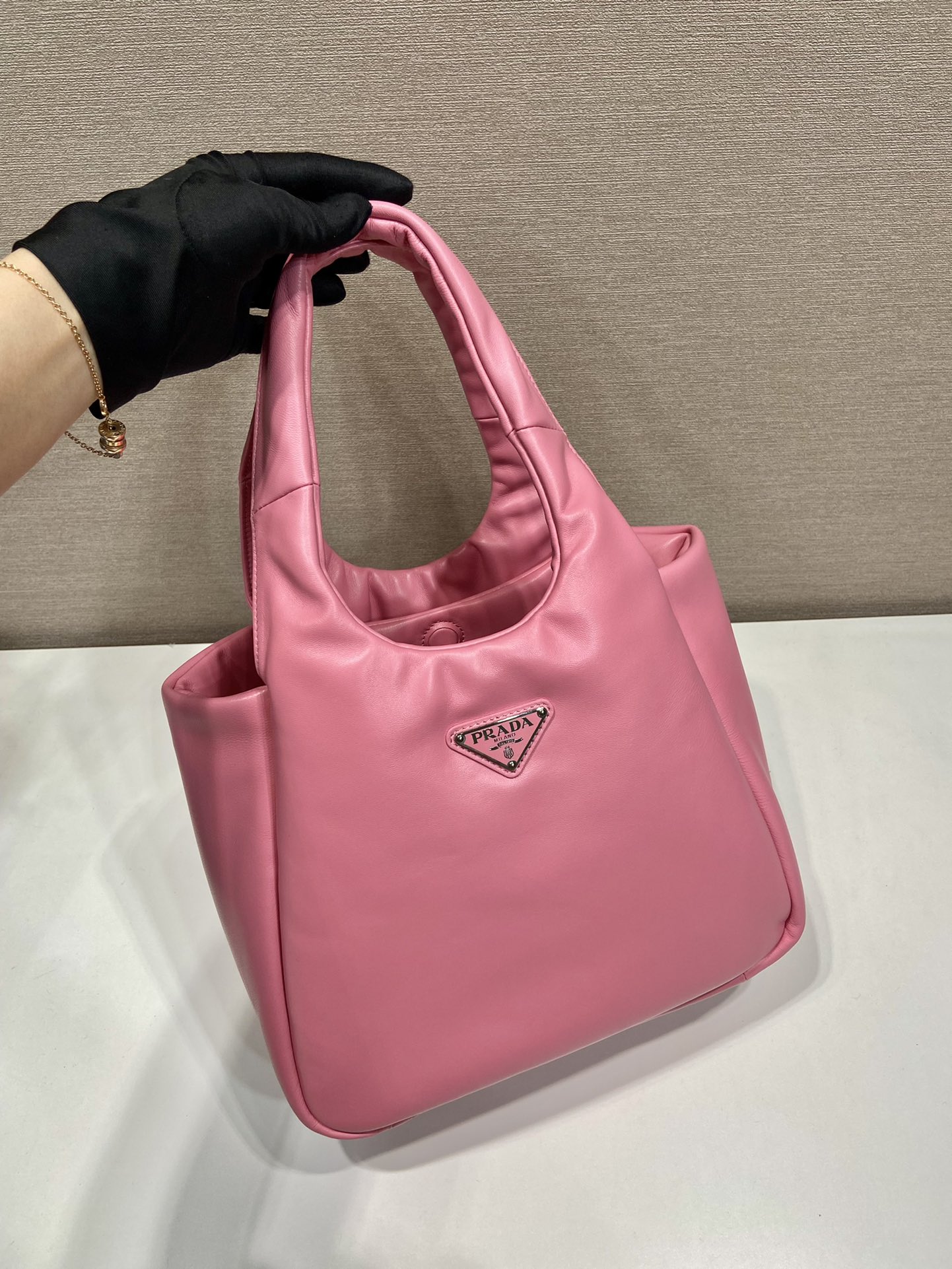 medium padded Pra*a soft nappa leather bag