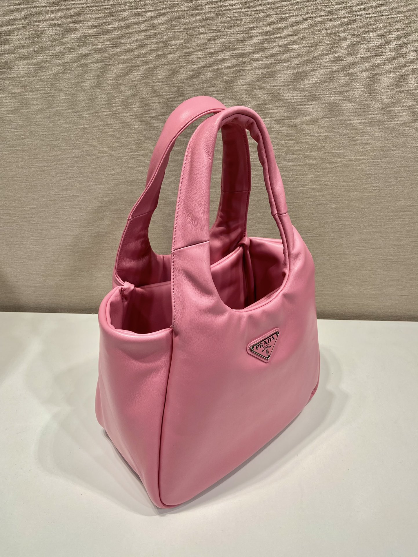medium padded Pra*a soft nappa leather bag